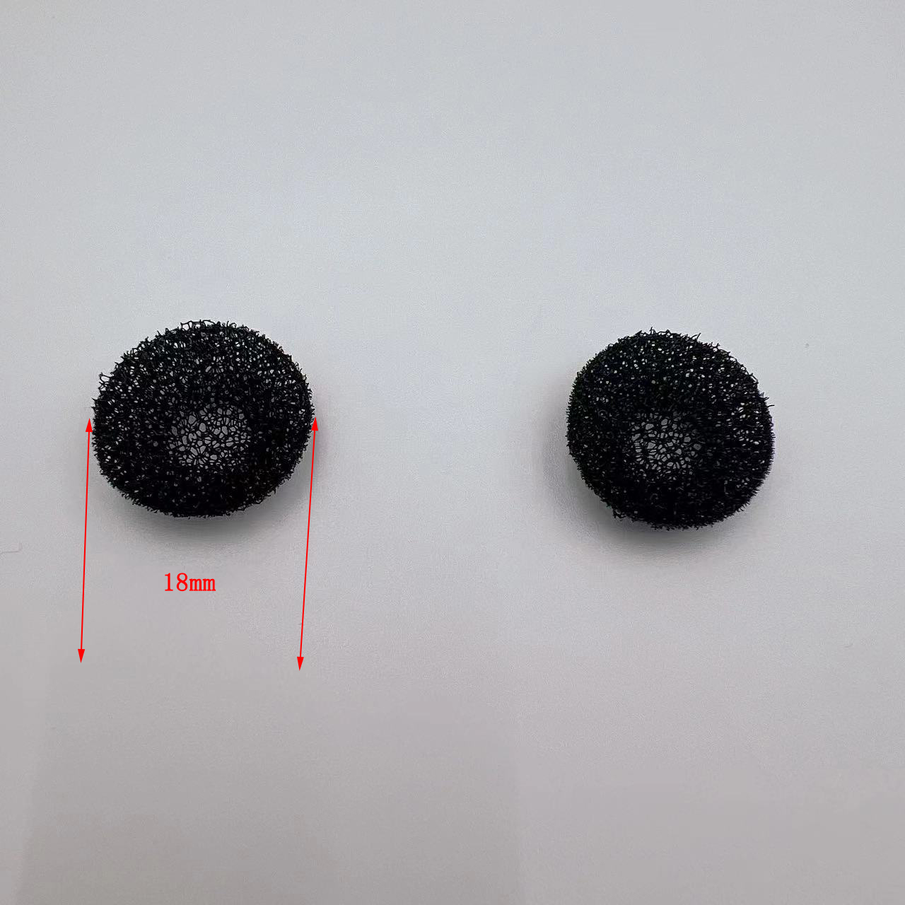 Spugna filtrante nera in schiu - Earphone Foam Tip recensione e prezzo